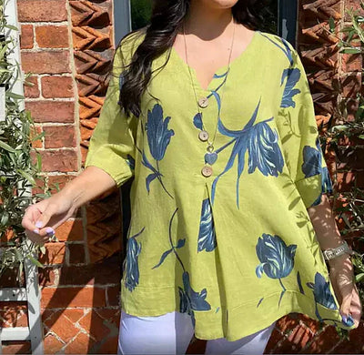 Thelma™ - Printed tunic top with V-neckline