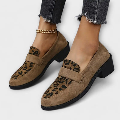 Karla - Elegant Leopardprint loafers