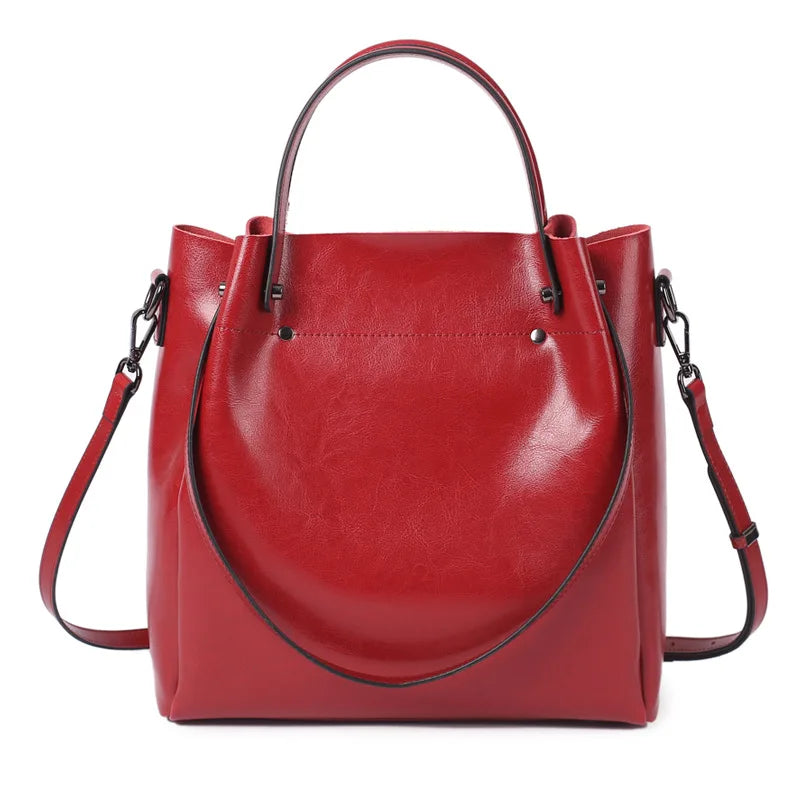 Florine | Shoulder bag made of vegan leather