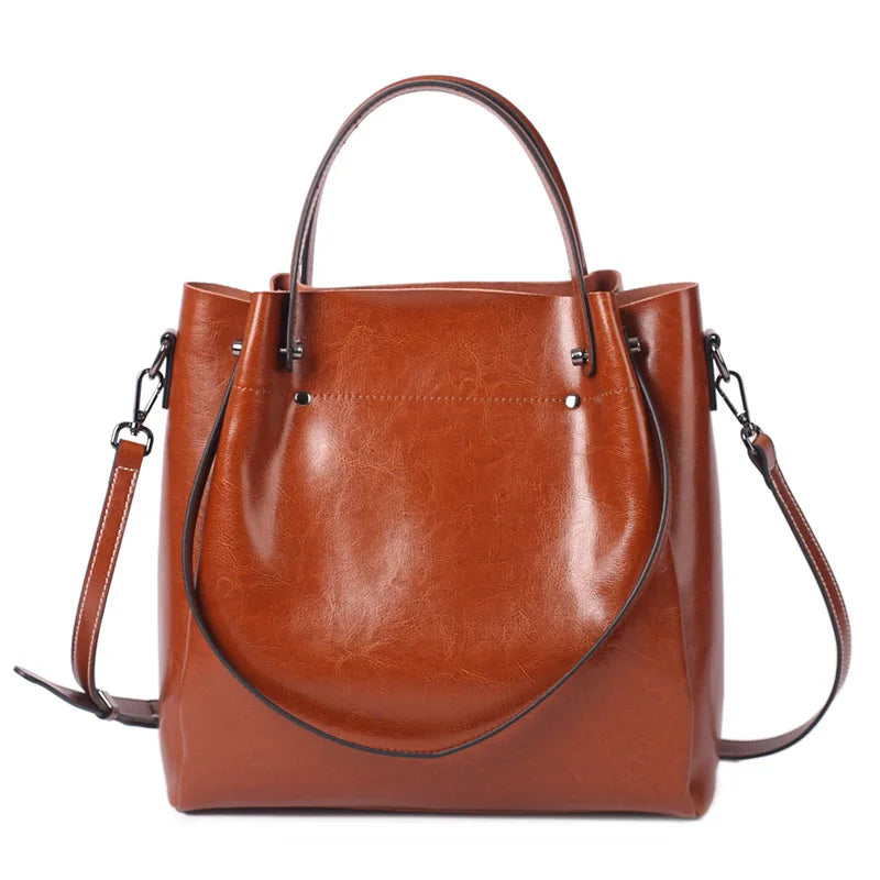 Florine | Shoulder bag made of vegan leather