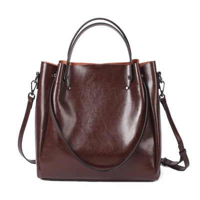 Florine | Shoulder bag made of vegan leather